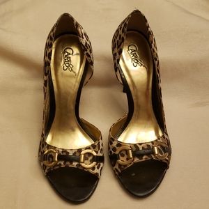 Carlos Santana leopard print heels